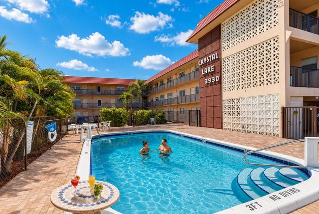 3930 Crystal Lake Drive 206, Deerfield Beach, FL 33064