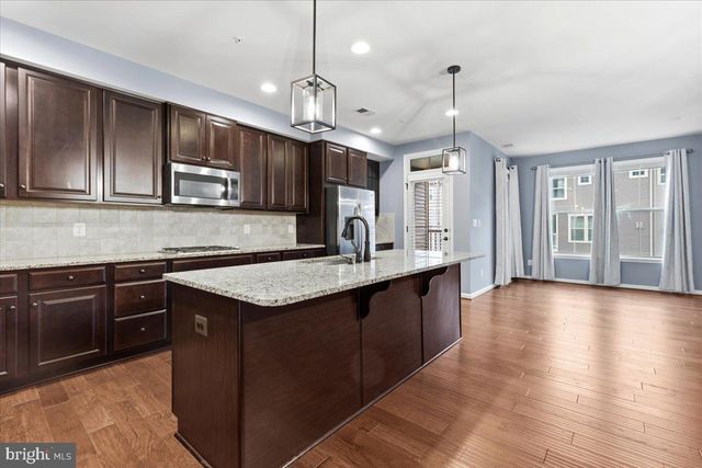 25294 GRAY POPLAR TER, Aldie, VA 20105