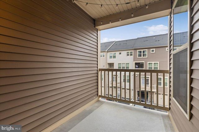 25294 GRAY POPLAR TER, Aldie, VA 20105