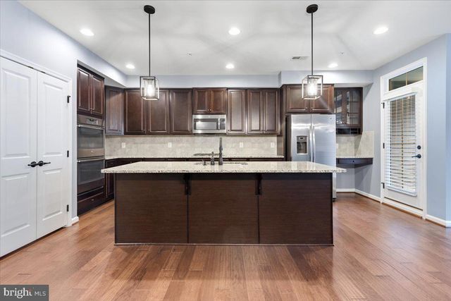 25294 GRAY POPLAR TER, Aldie, VA 20105