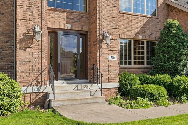 600 Ashton Ct, North Huntingdon, PA 15642
