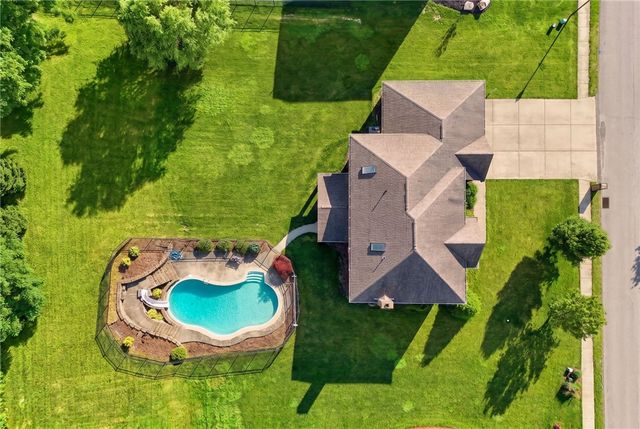 600 Ashton Ct, North Huntingdon, PA 15642