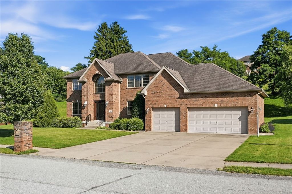 600 Ashton Ct, North Huntingdon, PA 15642