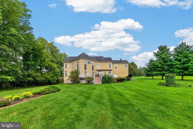 16 SCHOFIELD RD, Phoenixville, PA 19460