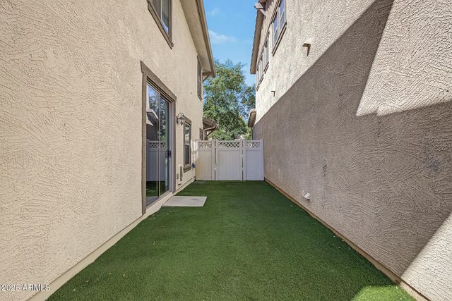 988 S DEERFIELD Lane, Gilbert, AZ 85296