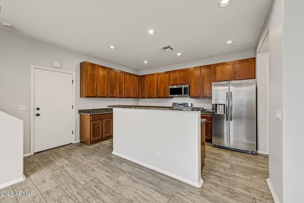 988 S DEERFIELD Lane, Gilbert, AZ 85296 — photo 3