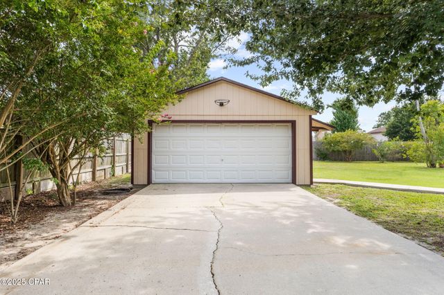 4205 Northshore Road, Lynn Haven, FL 32444