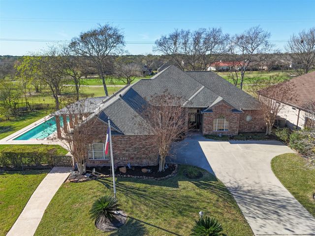 118 Hillsborough Drive W, Montgomery, TX 77356