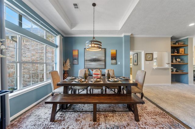 118 Hillsborough Drive W, Montgomery, TX 77356