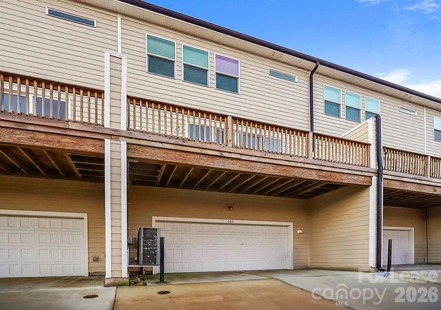 108 Glencoe Lane, Mooresville, NC 28117