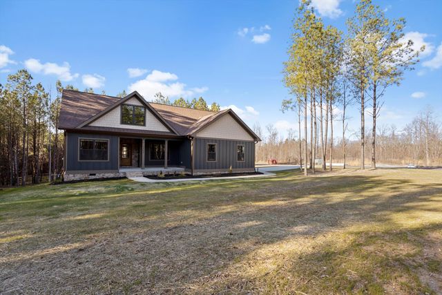 3200 Crockett Pointe, Jasper, TN 37347