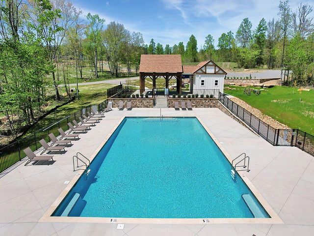 3200 Crockett Pointe, Jasper, TN 37347