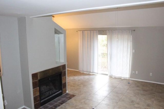 1604 Summer Creek CT A, Austin, TX 78704