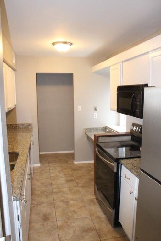 1604 Summer Creek CT A, Austin, TX 78704