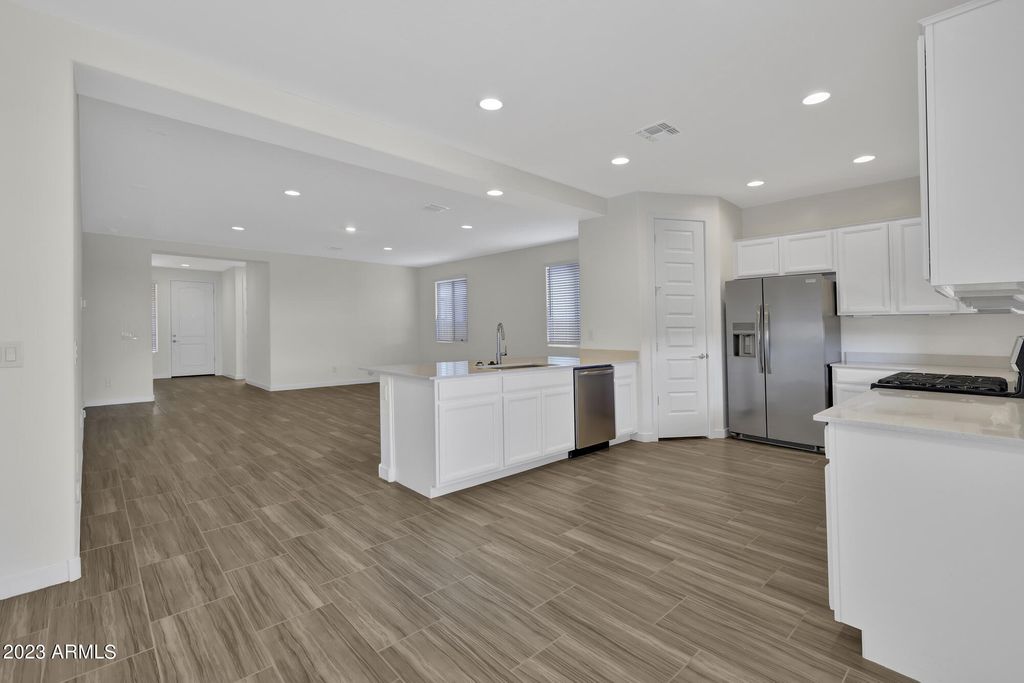 24534 N 166TH Avenue, Surprise, AZ 85387 — photo 2