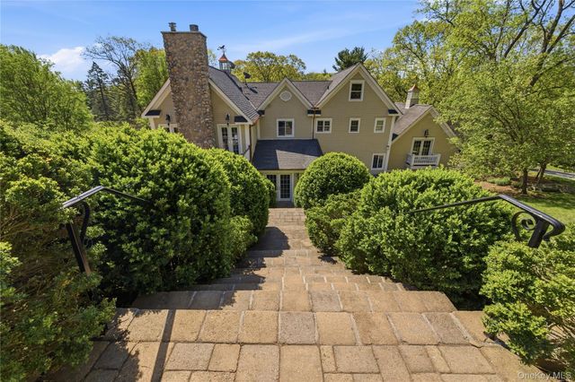 33 Greenbriar Drive, Chappaqua, NY 10514