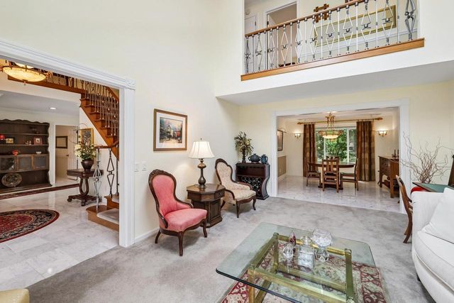 60 Oak Creek Trail, Madison, WI 53717