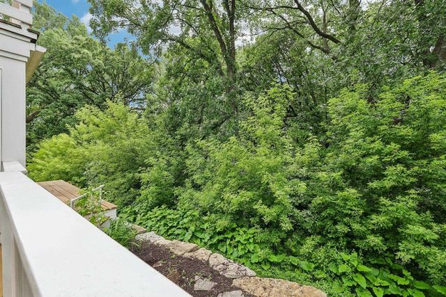 60 Oak Creek Trail, Madison, WI 53717