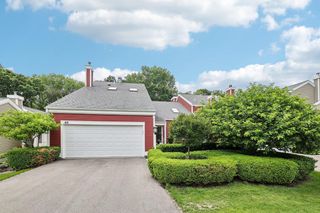 60 Oak Creek Trail, Madison, WI 53717
