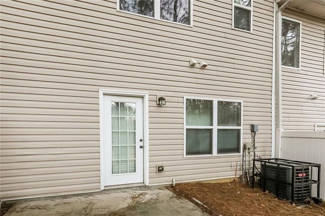 2555 Flat Shoals Road 3005, Atlanta, GA 30349