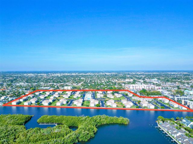 480 Horizons W 208, Boynton Beach, FL 33435