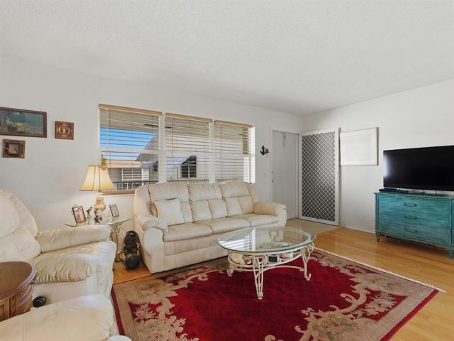 480 Horizons W 208, Boynton Beach, FL 33435