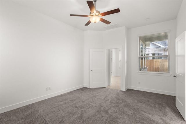 11814 North Pavillion Drive, Mont Belvieu, TX 77523