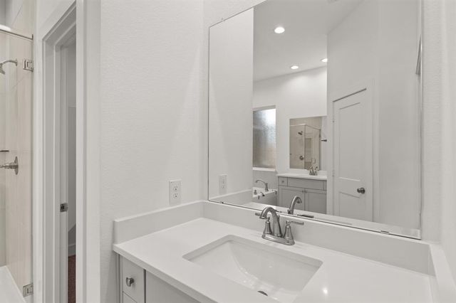 11814 North Pavillion Drive, Mont Belvieu, TX 77523
