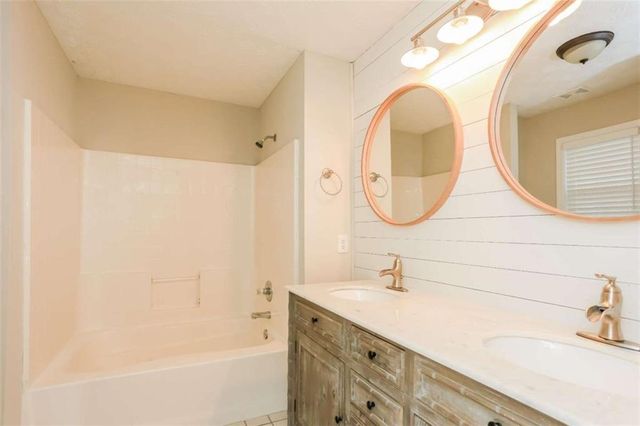 12 Dewey Drive, Adairsville, GA 30103