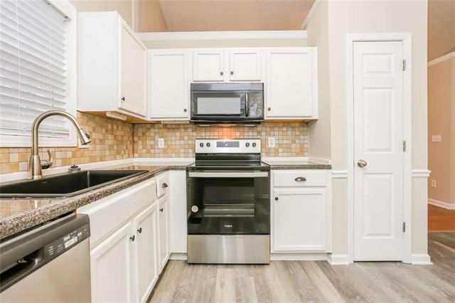 12 Dewey Drive, Adairsville, GA 30103