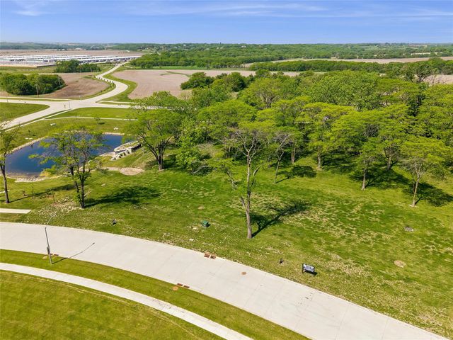 1516 S Timber Lane, West Des Moines, IA 50266