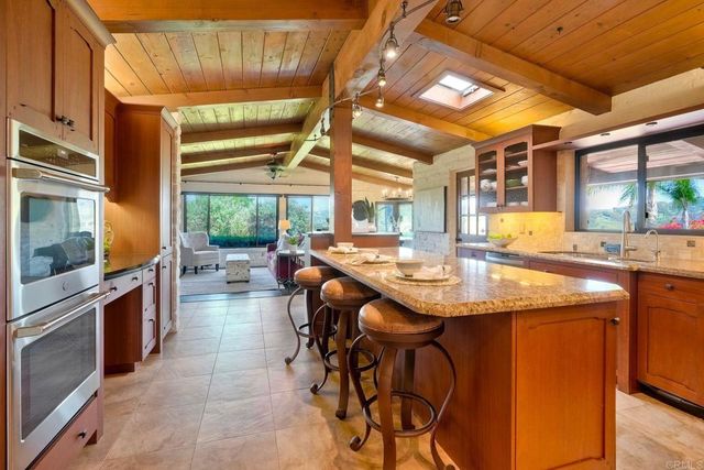 3149 Old Post Rd, Fallbrook, CA 92028