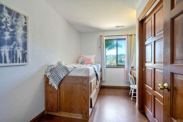 3149 Old Post Rd, Fallbrook, CA 92028