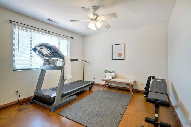 3149 Old Post Rd, Fallbrook, CA 92028