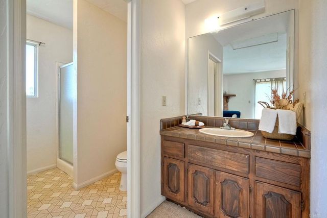 3149 Old Post Rd, Fallbrook, CA 92028