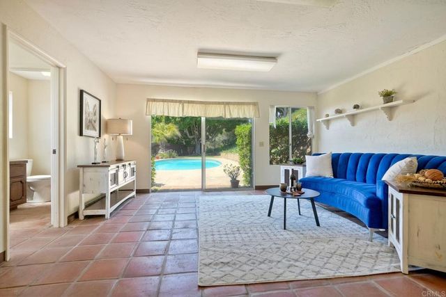 3149 Old Post Rd, Fallbrook, CA 92028