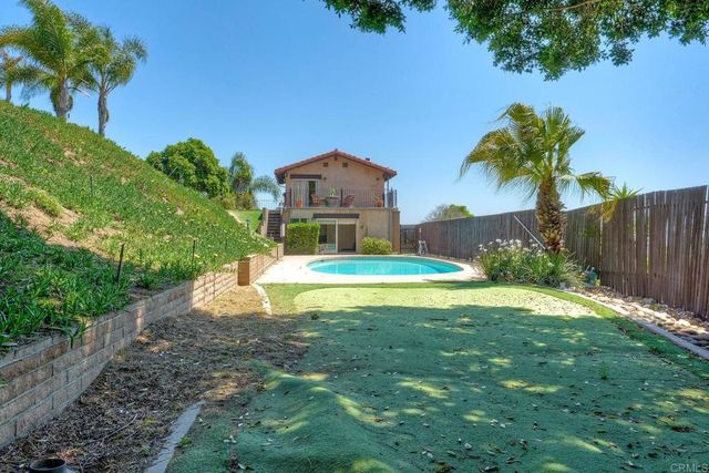 3149 Old Post Rd, Fallbrook, CA 92028