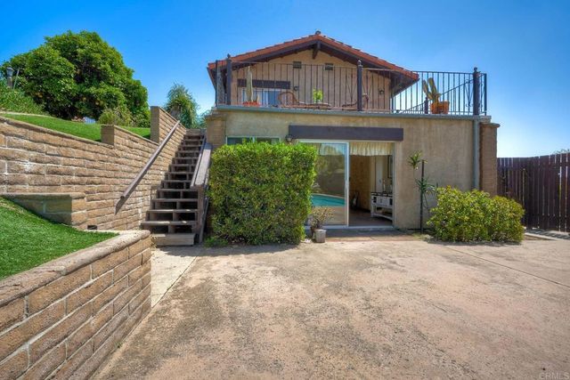 3149 Old Post Rd, Fallbrook, CA 92028