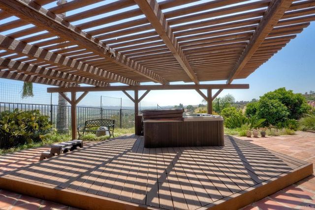 3149 Old Post Rd, Fallbrook, CA 92028