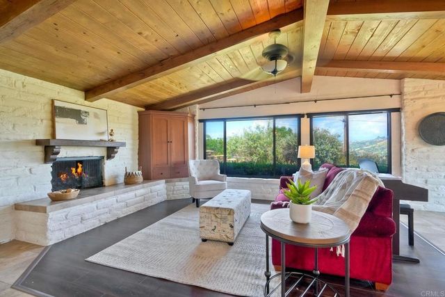 3149 Old Post Rd, Fallbrook, CA 92028