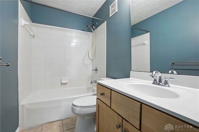 4212 Seema Drive, Dayton, OH 45440