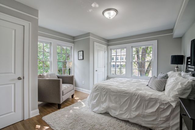 2056 Summit Avenue, Saint Paul, MN 55105