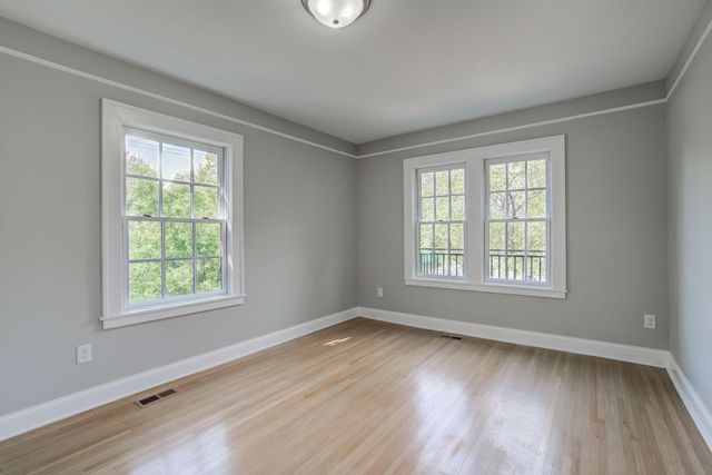 2056 Summit Avenue, Saint Paul, MN 55105