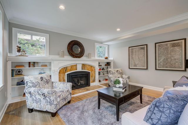 2056 Summit Avenue, Saint Paul, MN 55105