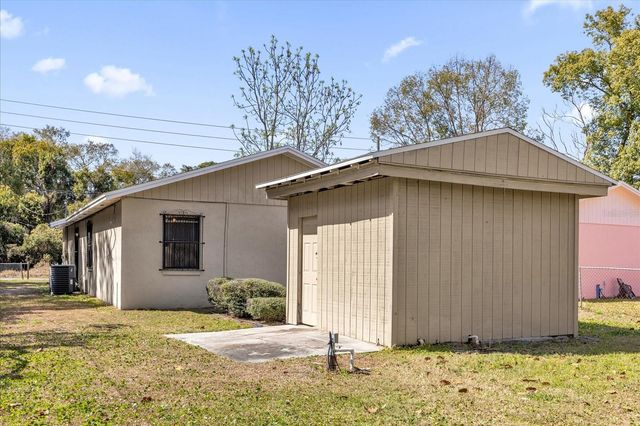 1079 N LAKEWOOD AVENUE, Ocoee, FL 34761