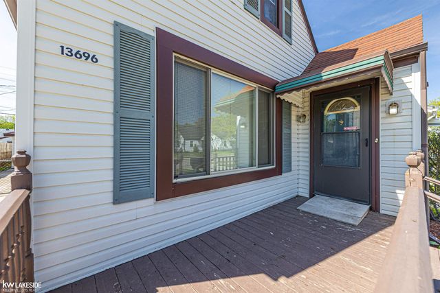 13696 Knox Avenue, Warren, MI 48089