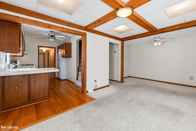 13696 Knox Avenue, Warren, MI 48089
