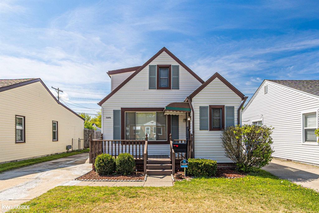 13696 Knox Avenue, Warren, MI 48089