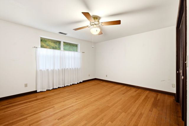 133 Larkspur Drive, Huntington, WV 25705