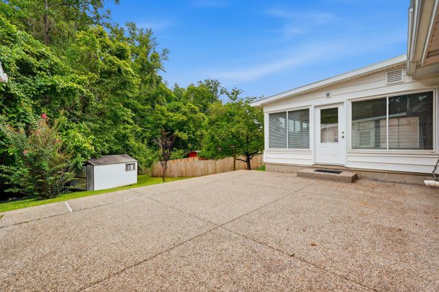 133 Larkspur Drive, Huntington, WV 25705